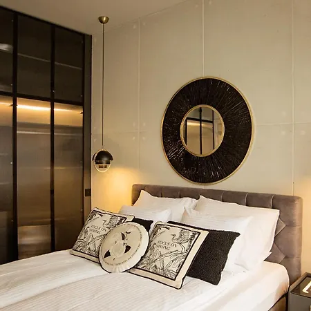 Daire Husarski - Park Poznan