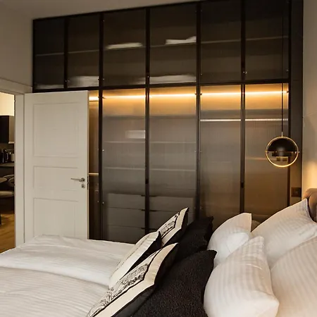 Daire Husarski - Park Poznan