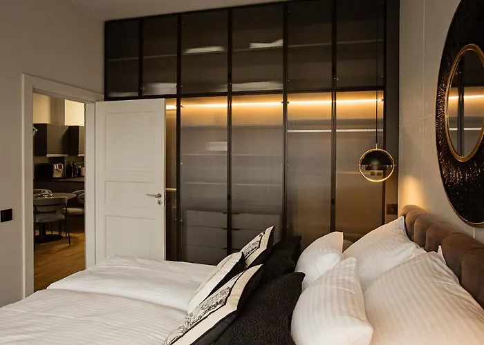 Daire Husarski - Park Poznan