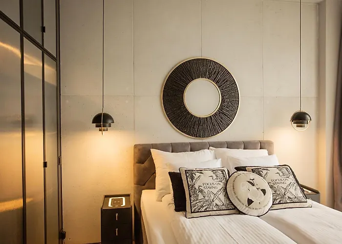 Daire Husarski - Park *